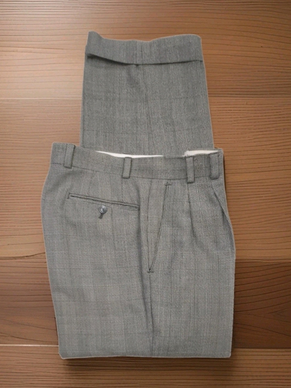 Louis Raphael Laine Pure Wool Gray Plaid Dress Pants